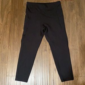 Jessica Simpson Capri leggings